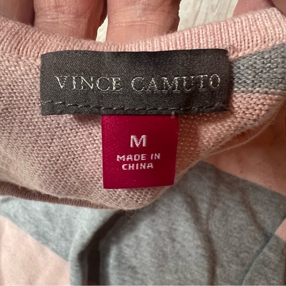 💚Vince Camuto asymmetrical sweater - Picture 5 of 6